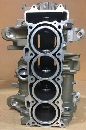 Honda 11000-hw4-680 Nos Aquatrax Crankcase New Oem