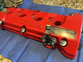 12300-hw1-731 Honda Aquatrax F12 F12x R12 R12x Oem Cylinder Head Valve Cover