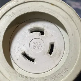 P-5646 Hubbell P-5645 30a / 125v Rv Boat Converter Plug 3ft Cord White