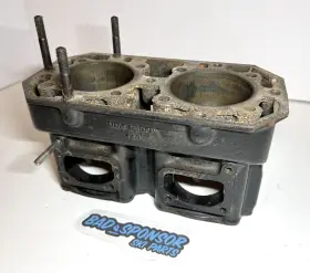 11005-3033 Kawasaki 1978 Jet Ski 440 Oem Engine Cylinder