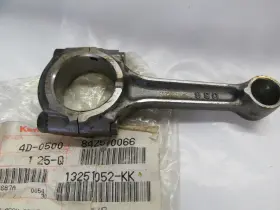 13251-1052 Kawasaki Nos Oem Connecting Rod Assembly 1984-1986 Zx900 Ninja