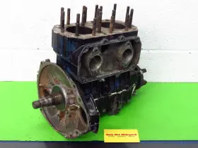 14001-5265 Kawasaki Jet Ski 440 Engine Motor Crankcase Crank Cases Block Full Circle