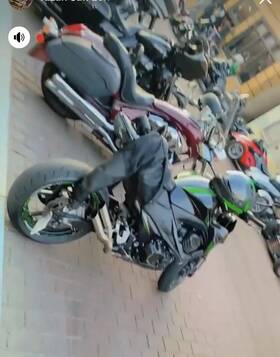 Kawasaki 18088-1402 Z800 / 2016 Only 8000 Mile Drives Great New Battery And Tires