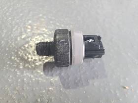 Kawasaki 27010-3779 2003-2022 Oil Pressure Sensor Stx 12f 15f Ultra Lx Sx-r 250 260 300