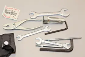56007-3708 Kawasaki Oem Tool Kit Jet Mat 1989-92