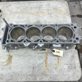 741913 Kawasaki 2003 Stx 12f Cylinders Core