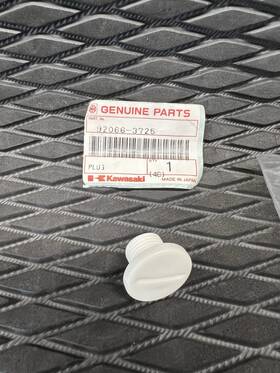 Kawasaki 92066-3725 Jetski 650 Jetmate Sc Nos Drain Plug Sea Couch Jet Ski