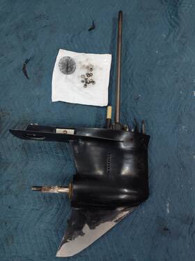 Mercury 9148a67 150hp 2 Stroke 25 Inch Lower Unit Gear Case Oem Wirh Hardware