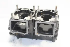 2200676 Polaris 1996 Hurricane Sl 700 Slt Oem Engine Motor Crankcase Crank Cases Block