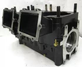 2202189 Polaris Good Oem 2002-2004 Virage I 800 Di Freshwater Pwc Crankcase Engine Cases