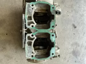 Sea-doo 1800 782 Seadoo 1996-1999 Gtx Gsx Spx Xp Challenger 787 800 Carb Engine Crankcase Case Sea-doo 1800 782 Seadoo 1996-1999 Gtx Gsx Spx Xp Challenger 787 800 Carb Engine Crankcase Case