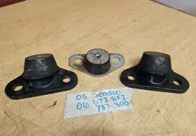 270000588 Sea-doo 270000633 05-06 Seadoo Gti Rfi 787 800 Oem Set Of 3 Rubber Engine Motor Mounts