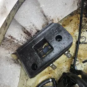 275000258 Sea-doo 2004 2005 Seadoo 3d 787 800 Oil Tank Reservoir Foam Pad Mount