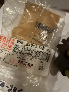 65b-24500-00 Yamaha 65b-24500-01 Oem Fuel Cock Assy R3379 141d