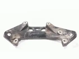 65m02 Yamaha 1999 Gp1200 Engine Motor Mount Bed Cradle B Trsh Dv