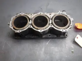 65u-11311-00-8s Yamaha 1999 Gp1200 Std Bore Cylinder Core