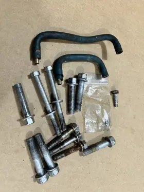 66e-24315-00-00 Yamaha 1998-2005 Gp 800 Parts Lot Bolts Carburetor Crankcase Vacuum Impulse Line