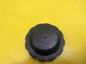 66v-8132w-00-00 Yamaha Oem Waverunner Gp1300r Fx Gx Vx Fb Electrical Fuse Housing Box Cap Cover