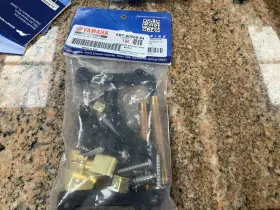 6bt-50085-94 Yamaha Hardware Bag With 3 Inch Pipe Nipple Bennett Marine Y240507z