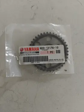 6d3-12176-10-00 Yamaha Oem Cam Chain Sprocket Gear New In Package