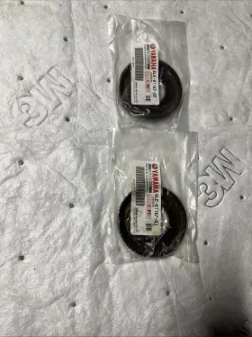 6le-81167-00 Yamaha Wave Runner Oil Seal.