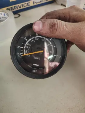 6y5-83510-10-00 Yamaha Speedometer