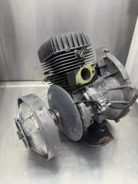 8h4-15100-00-00 Yamaha 1977 78 79 Enticer 250 Oem Snowmobile Engine Motor Splined Crank