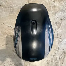 F0r-u1817-10-00 Yamaha Ls 2000 Lx 210 Passanger Side Lh Port Hood Windshield Cover Storage Door