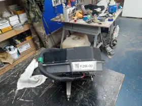 F2w-00 Yamaha Waverunner Trim Rev E Box