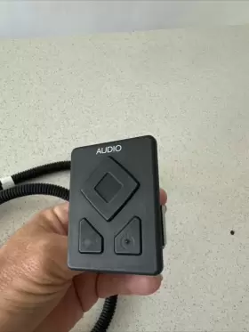 F4n-u81aj-00-00 Yamaha Audio Controller Wave Runner Vx Fx Gp
