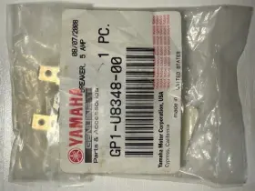 Gp1-u8348-00-00 Yamaha Genuine Exs1200 Lst1200 Xrt1200 Glove Box 5 Amp Breaker