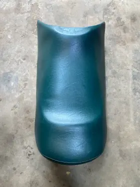 Gu2-u371a-40-00 Yamaha 2002 Xl700 Jetski Oem Front Double Seat Saddle Assfty Green Upholstery