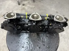 Oo-11 Yamaha Waverunner Triple Carburetors