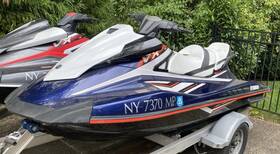 Yamaha Us-yam-a37551819 2019 Jet Ski Vx Cruiser. Parts/hull Or Mechanic Flip