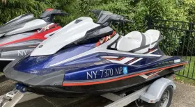 Us-yam-a37551819 Yamaha 2019 Jet Ski Vx Cruiser. Parts/hull Or Mechanic Flip