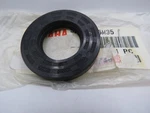 Nos Yamaha WJ500 WR500 Wave Runner Oem Crankshaft Oil Seal 93101-25M35 New. Price: $9.99.