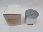 Nos Oem Kawasaki 750 Small Pin Piston Std 13001-3707 New. Price: $125.00.