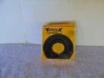 Yamaha Waverunner 700 760 1100 Pro-x Crankshaft Oem Seal Set New. Price: $45.00.